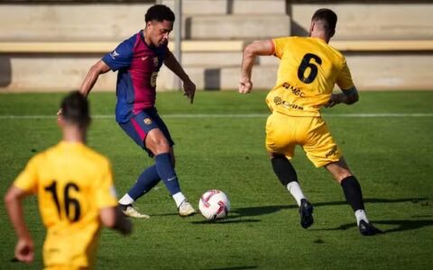 Imagem do post Al-Hilal faz proposta para Vitor Roque que vive impasse no Barcelona