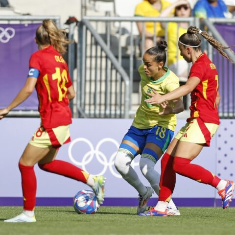 Imagem do post Futebol feminino perde para a Espanha, mas avança para as oitavas