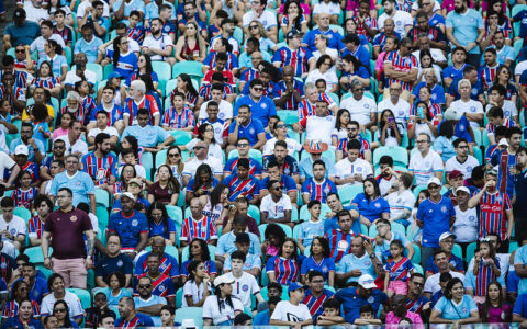 Imagem do post STJD suspende multa do Bahia em caso de gritos homofóbicos no jogo contra o Grêmio