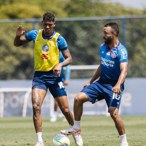 Imagem do post Elenco do Bahia se reapresenta e atacante treina normalmente