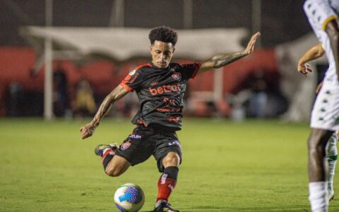 Imagem do post Vitória entra na zona de rebaixamento após abertura da 29ª rodada do Brasileirão