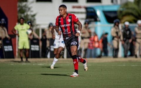 Imagem do post Artilheiro do Vitória no Brasileirão será desfalque contra o Juventude