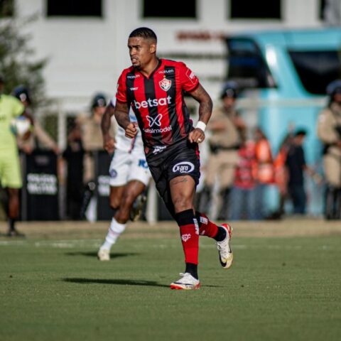 Imagem do post Artilheiro do Vitória no Brasileirão será desfalque contra o Juventude