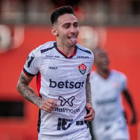 Imagem do post Vitória vence Juventude com gol de pênalti e deixa a zona de rebaixamento