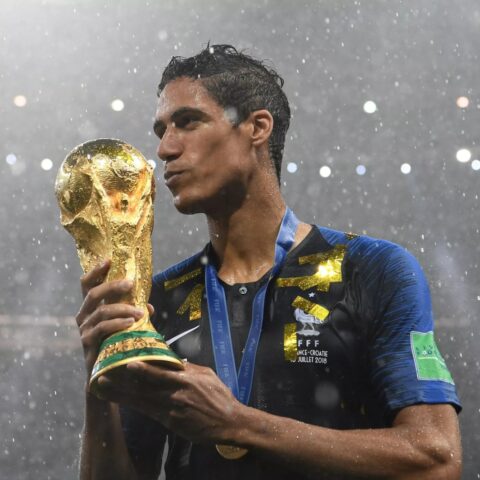 Imagem do post Campeão da Copa do Mundo com a França, Varane anuncia aposentadoria aos 31 anos