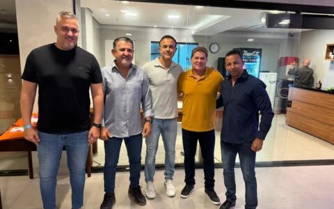 Imagem do post Barcelona de Ilhéus apresenta novo treinador visando a temporada de 2025