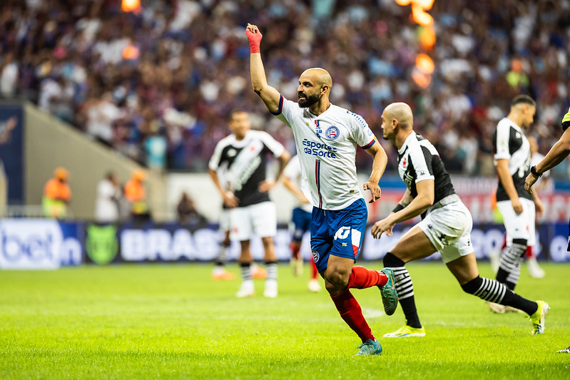 Nos últimos cinco jogos contra o Vasco, Bahia perdeu apenas uma; veja retrospecto