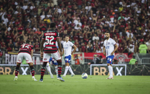 Imagem do post Caio Alexandre fala sobre jogo contra o Flamengo e cita responsabilidade