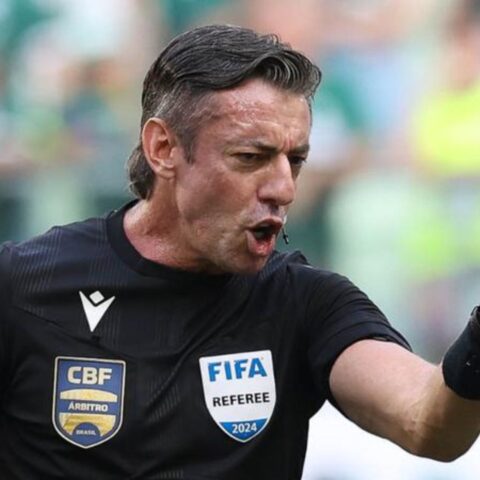 Imagem do post Rapahel Claus vai apitar Vasco e Bahia pelo Brasileirão