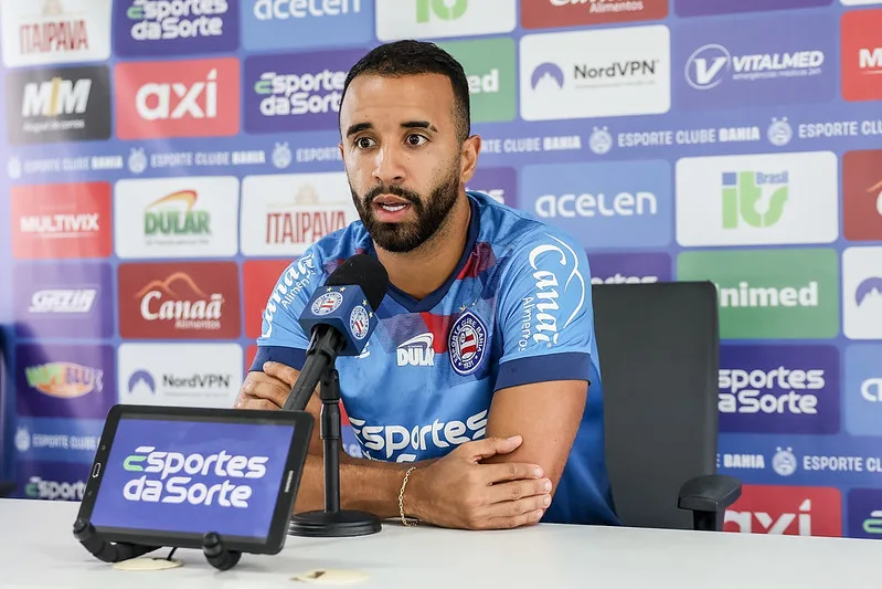 “Sabemos que estamos devendo”, diz Caio Alexandre sobre momento do Bahia na Série A