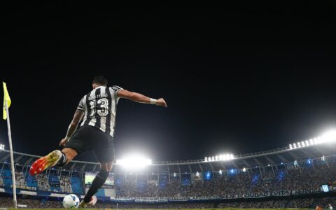 Imagem do post Botafogo perde para o Racing em 1º jogo da Recopa