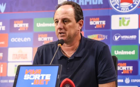 Imagem do post Rogério Ceni evita falar sobre BaVi e prega foco na Libertadores