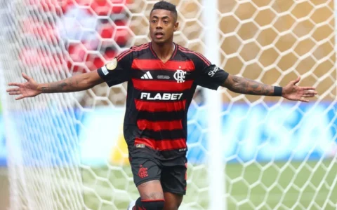 Imagem do artigo Prêmio do Flamengo no Mundial é maior que folha salarial anual da dupla Ba-Vi