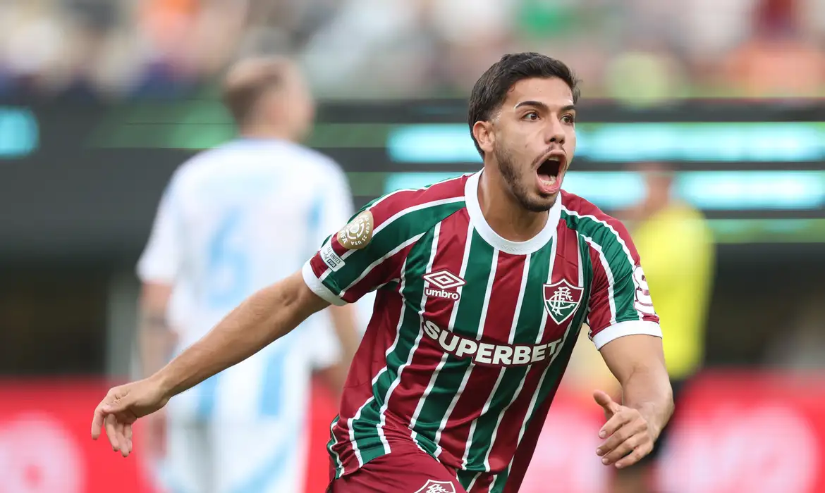 VIRADA ÉPICA! Fluminense assume liderança na Copa do Mundo de clube
