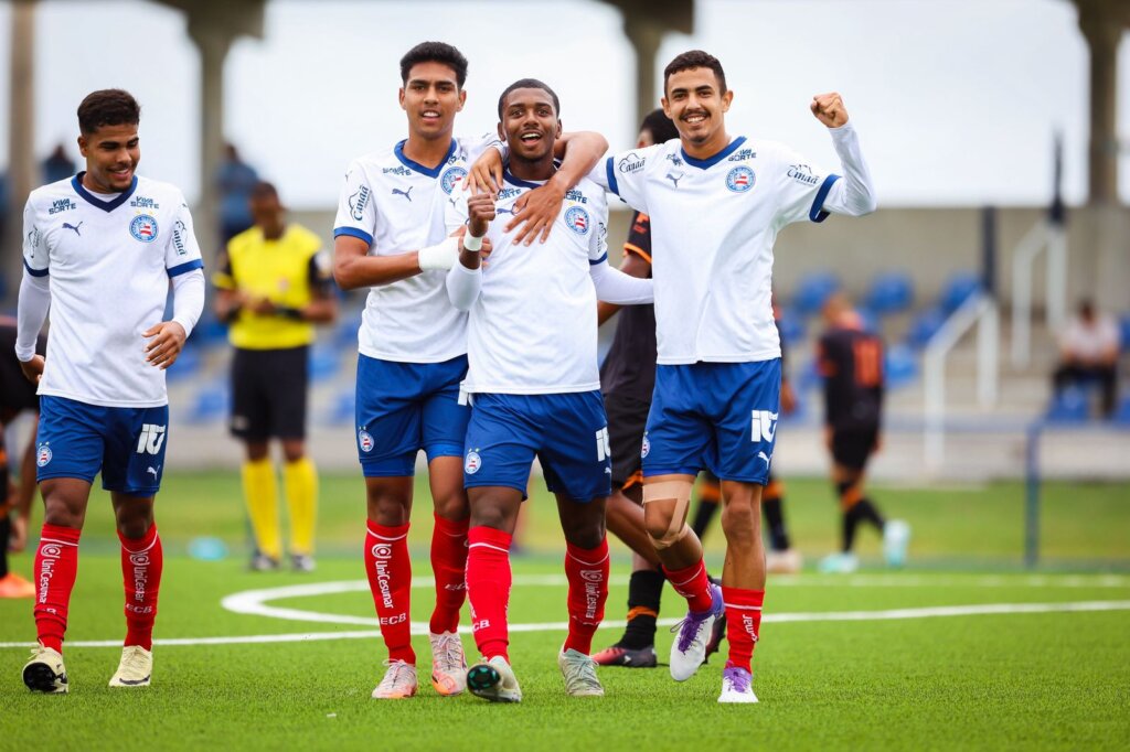 Pivetes de Aço goleiam o SSA pelo Campeonato Baiano sub-20