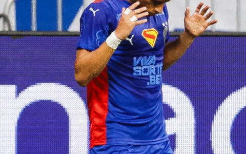 Imagem do artigo Bahia vence com susto e leva vantagem apertada na Copa do Brasil