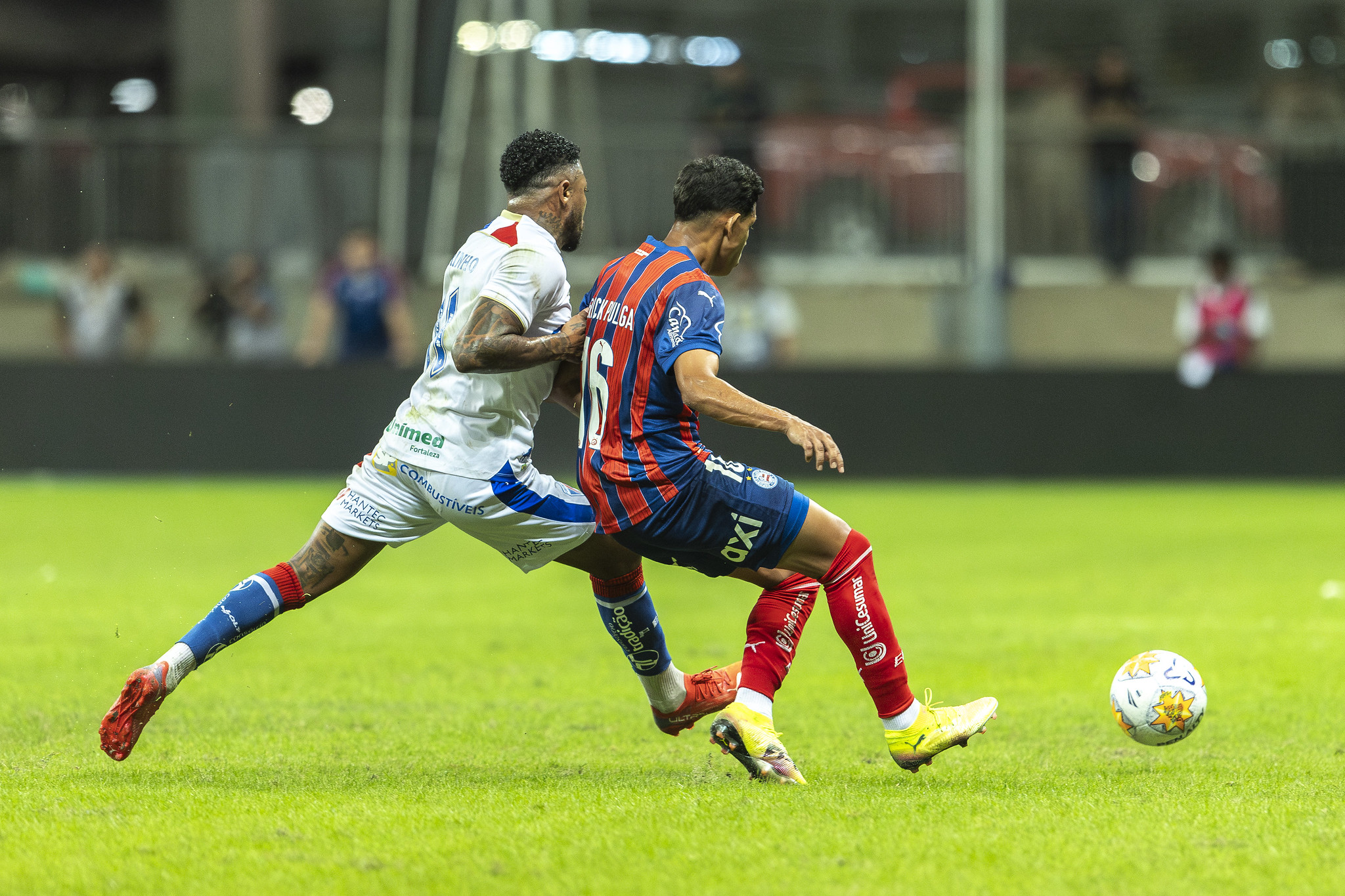 Imagem do artigo Saiba onde assistir e as prováveis escalações de Fortaleza x Bahia