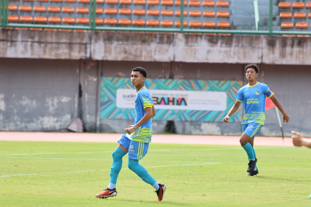 O sonho do futebol: jogadores do interior estreiam na Copa 2 de Julho