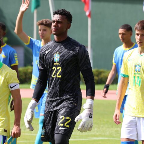 Imagem do artigo Filhos de jogadores disputam a Copa 2 de Julho pela Seleção Brasileira