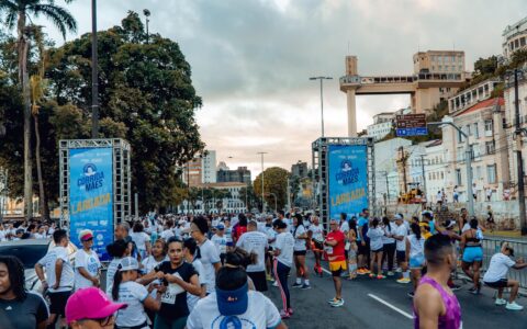Imagem do artigo Corrida Noturna do Bonfim 2025 une fé, solidariedade e prêmios em dinheiro