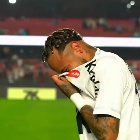 Imagem do artigo Neymar se revolta após goleada sofrida pelo Santos: “Foi uma merda!”