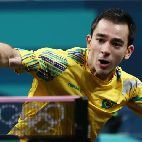 Imagem do artigo Hugo Calderano faz história e avança às quartas no WTT Star Contender; veja quem ele enfrenta