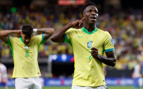 Imagem do artigo Raphinha, Vini Jr, Amanda e Marta são indicados ao Bola de Ouro