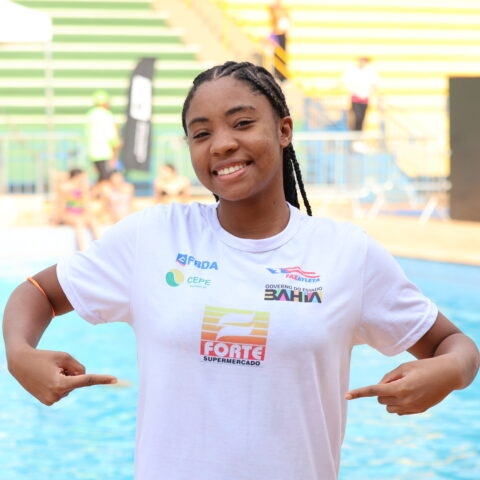 Imagem do post Bahia nos Jogos da Juventude 2025: Oriunda de políticas públicas do Estado, nadadora busca seguir carreira na categoria adulta