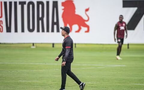Imagem do artigo “Já vivi momento mais difícil”, diz Jair Ventura em sua apresentação no Vitória