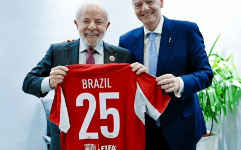 Imagem do artigo Lula convida presidente da FIFA para evento histórico no Brasil