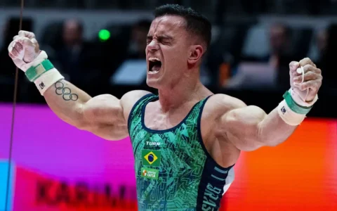 Imagem do artigo Ginástica Artística: Brasil avança a duas finais masculinas no Mundial