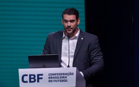 Imagem do artigo CBF abre GT de arbitragem com anúncio de impedimento semiautomático para temporada 2026
