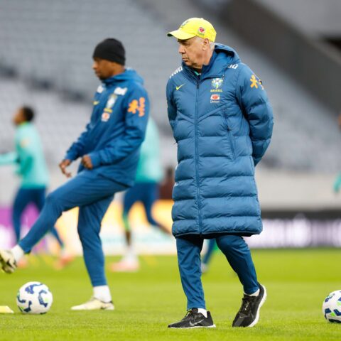 Imagem do artigo Ancelotti analisa amistoso com Tunísia e anuncia quem será titular na lateral direita