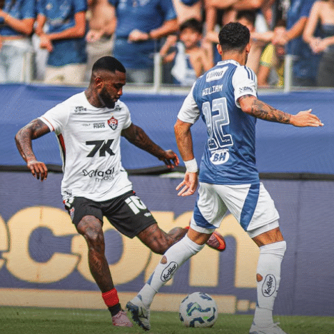 Imagem do artigo Cruzeiro vence e empurra o Leão mais fundo no Z4