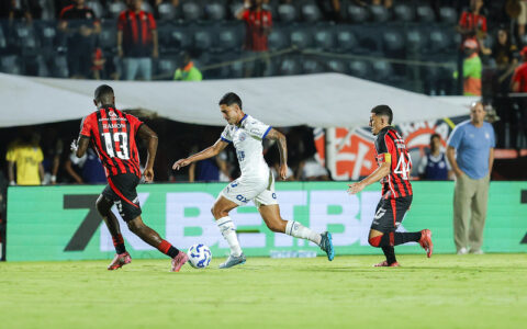 Imagem do artigo Ba-Vi do Brasileirão pode ser adiado se o Bahia avançar para a 3ª fase prévia da Libertadores