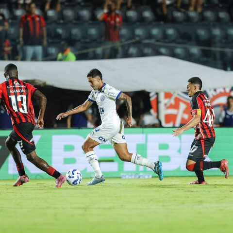 Imagem do artigo Ba-Vi do Brasileirão pode ser adiado se o Bahia avançar para a 3ª fase prévia da Libertadores