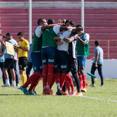 Imagem do artigo Drama nos pênaltis: Bahia cai para o Atlético-PI e se despede da Copinha