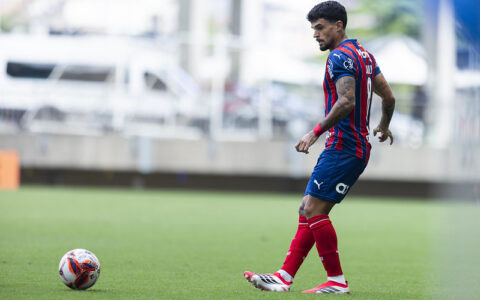 Imagem do artigo São Paulo mira Cauly, mas Bahia impõe condição que dificulta negociação