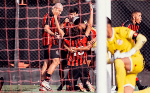 Imagem do artigo Vitória busca empate com dois a menos na Copinha 2026