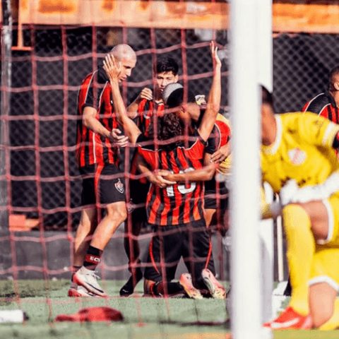 Imagem do artigo Vitória busca empate com dois a menos na Copinha 2026