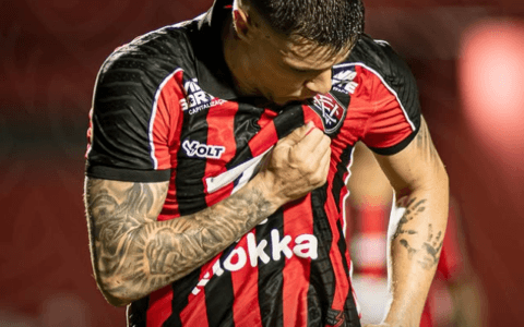 Imagem do artigo Leão goleia no Barradão e conquista primeira vitória no Baiano