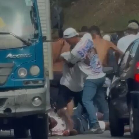 Imagem do artigo Membros da Bamor espancam possível torcedor da TUI