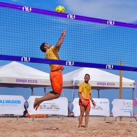 Imagem do artigo Verão Pé na Areia: Esporte, música e bem-estar