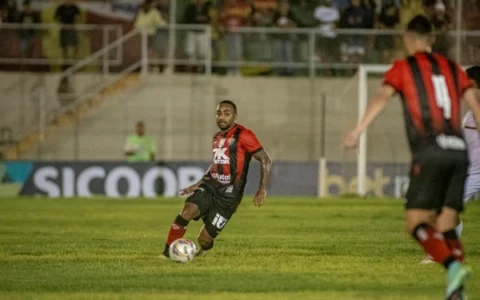 Imagem do artigo Craque do Vitória muda de rota e acerta com clube da Série C