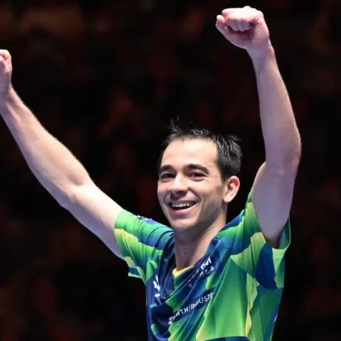 Imagem do artigo Hugo Calderano vira jogo épico e vai à semifinal em Doha