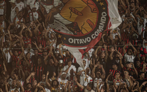 Imagem do artigo STJD pune Vitória após caos no Ba-Vi e fecha Barradão