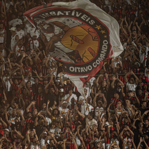 Imagem do artigo STJD pune Vitória após caos no Ba-Vi e fecha Barradão