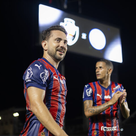 Imagem do artigo Ele voltou! Everton Ribeiro reassume o comando do Bahia em decisão pela Libertadores
