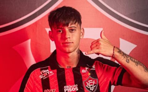 Imagem do artigo Vitória anuncia contratação de atacante argentino; entenda