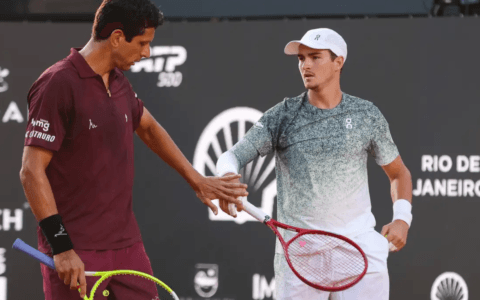 Imagem do artigo João Fonseca tenta reação no Rio Open e briga por vaga na final de duplas neste sábado